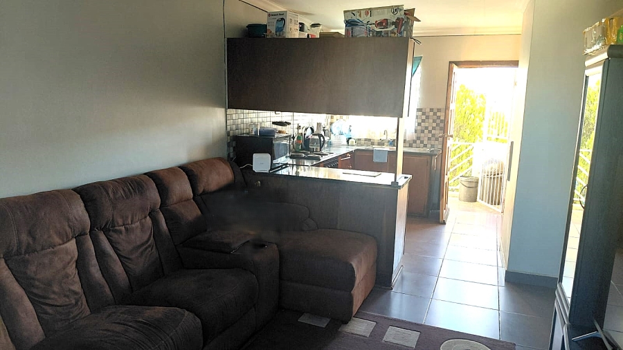 2 Bedroom Property for Sale in Pellissier Free State